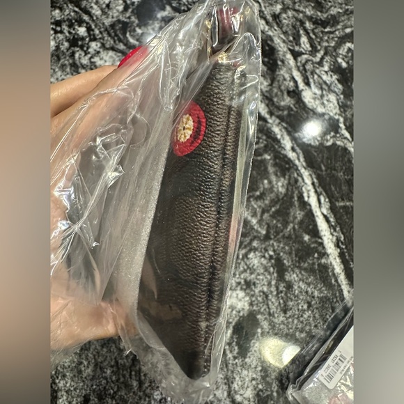 1 NEW Coach Corner Zip Wristlet In Signature Canvas With Ornament Print - Picture 3 of 4